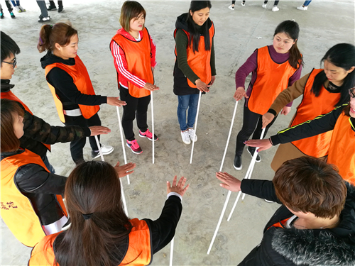 ������չѵ��