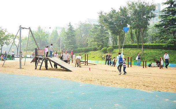 ������չ��ѵ