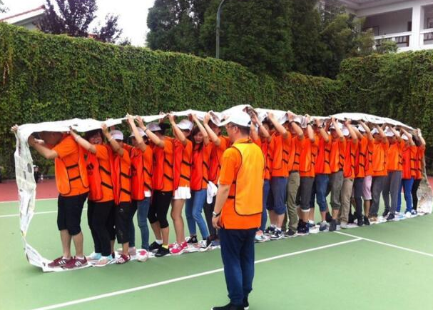 ������չ��ѵ