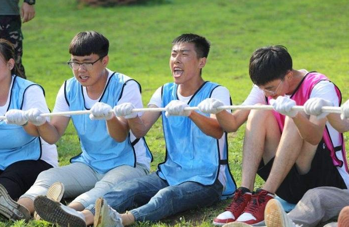 ������չ��ѵ